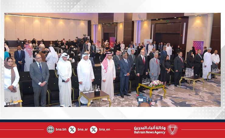 وزير الشؤون القانونية وزير العمل بالوكالة يفتتح المؤتمر السنوي الـ17 لإدارة الموارد البشرية